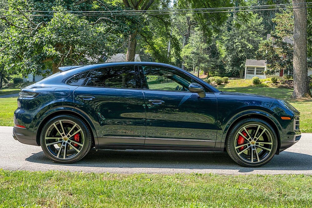 2024 Porsche Cayenne S Coupe